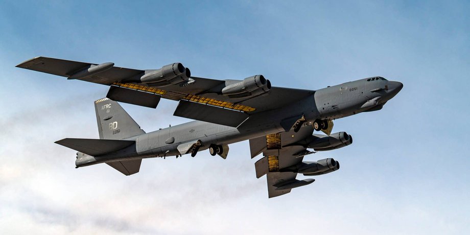 Американский бомбардировщик B-52