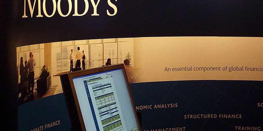В Moody"s подсчитали потери от стрижки украинского долга / Фото: stockmarketdigital.com