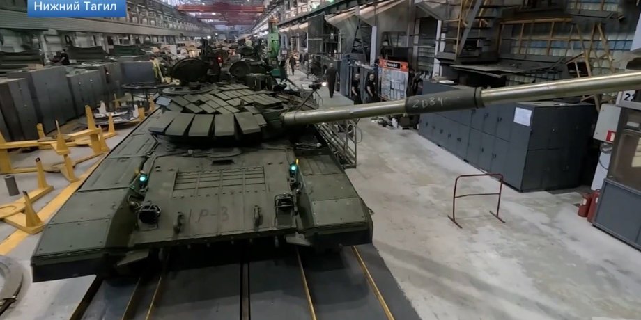 танк Т-72Б3