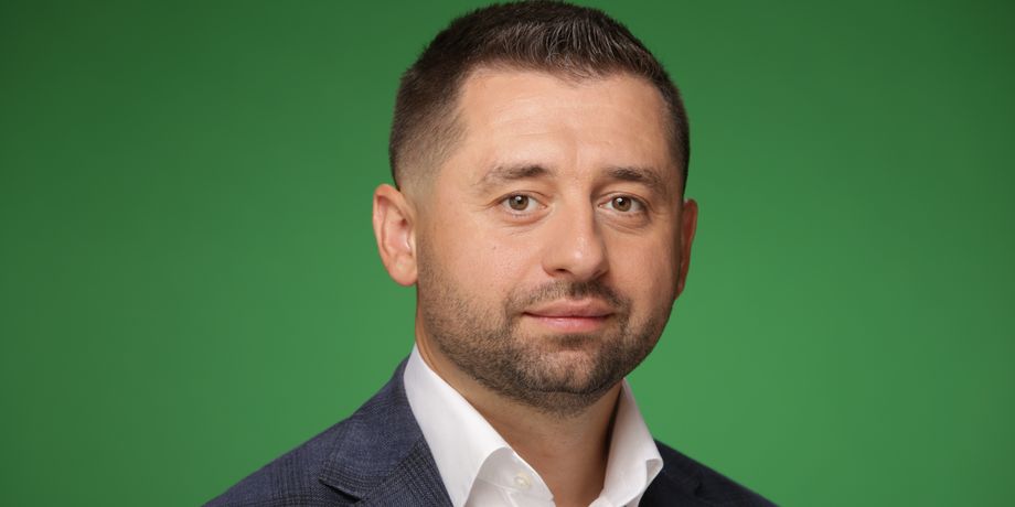 Слуга народу, монобільшість, Давид Арахамія