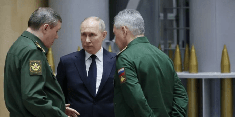 российско-украинская война, кто первым начал войну, Минобороны РФ, президент РФ Владимир Путин