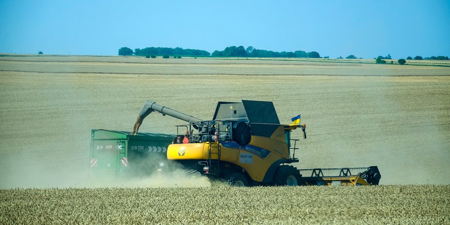 комбайн в Украине