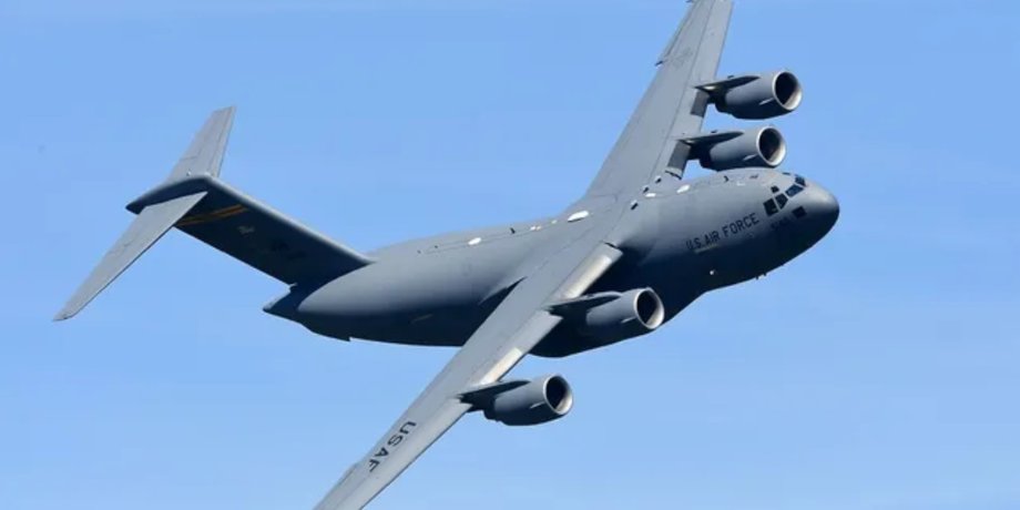 Загадочная космическая активность России: самолет ВВС США не долетел в Антарктиду