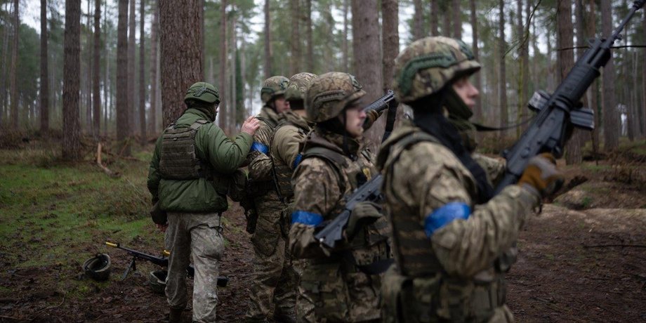 Военные