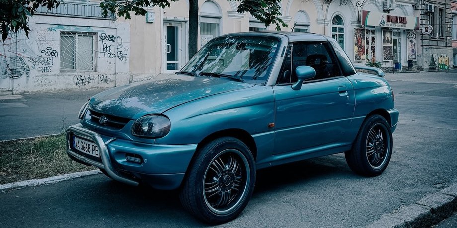 Рідкісний позашляховик Suzuki X-90