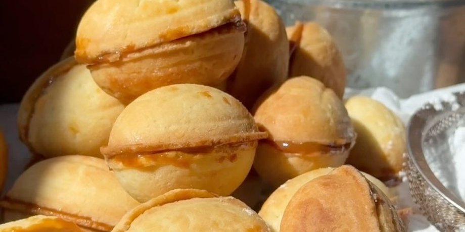горішки зі згущеним молоком