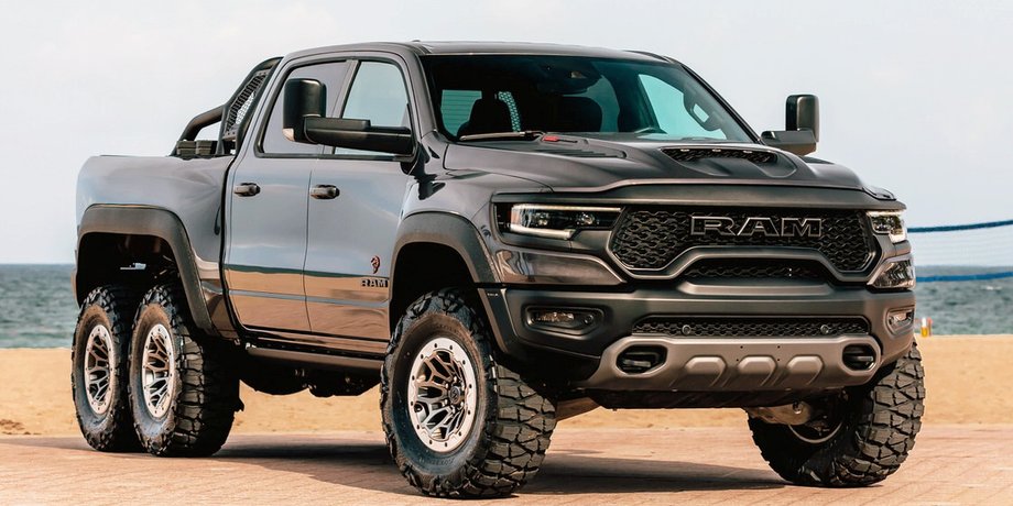 Трехосный Ram 1500 TRX Warlord