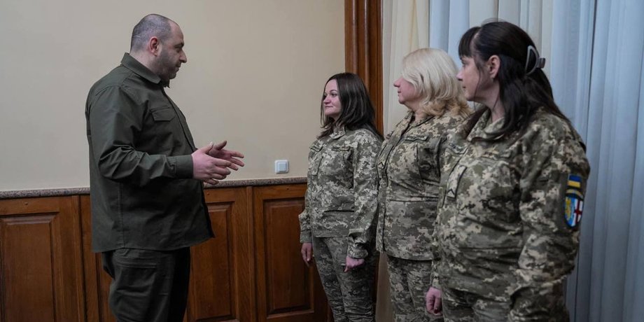 Рустем Умеров, министр обороны Украины, Минобороны, награда, награда, военнослужащие