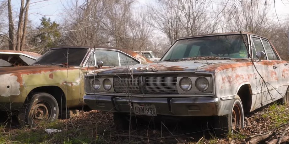 Брошенные авто, коллекция авто, Dodge Charger, Plymouth Road Runner