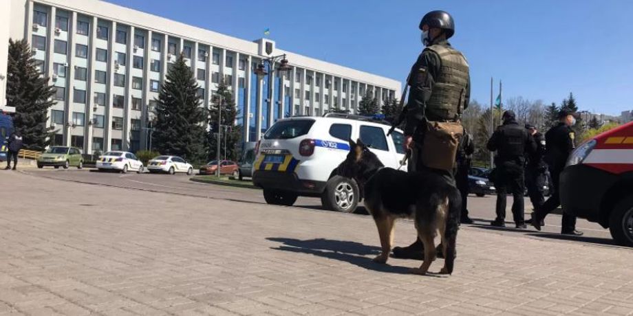 СБУ, Ровно, учения в Ровно, антитеррористические учения в Ровно, захват Ровенской ОГА, освобождение заложников