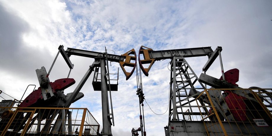 Видобуток нафти