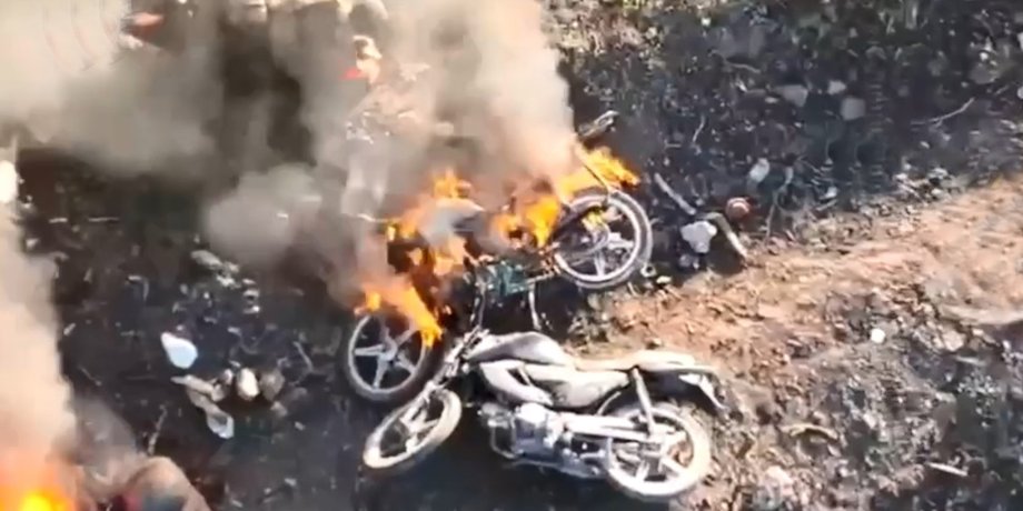 Боевые мотоциклы ВС РФ, ВС РФ мотоциклы, 79 бригада ВСУ о мотоциклах, 79 бригада ударные дроны, Новомихайловка 79 бригада, Новомихайловка мотоциклы РФ