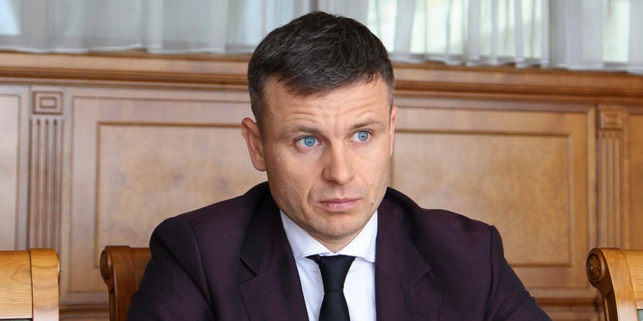 Бюджет, финансы, международная помощь