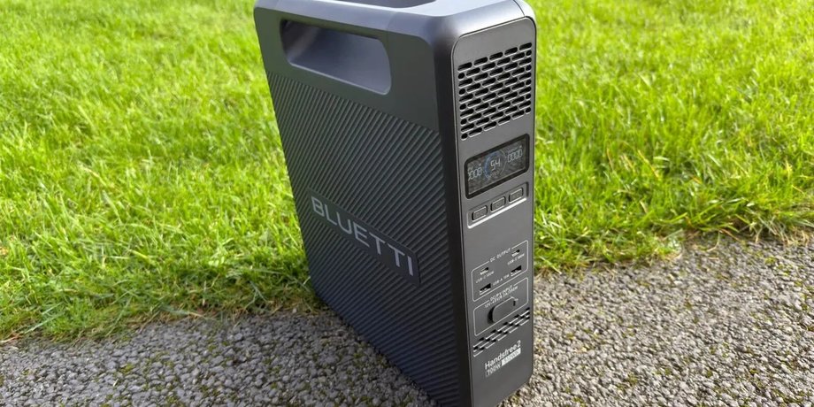 Bluetti Handsfree 2 компактна зарядна станція