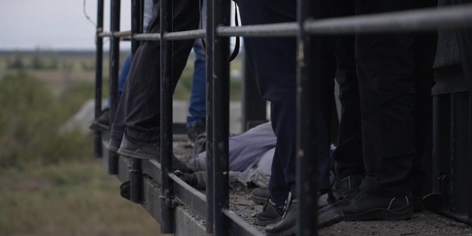 тіло загиблого, Харківська область російські війська