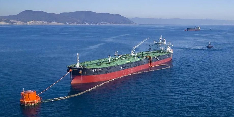 Зовнішній причальний пристрій на Морському терміналі в Новоросійську