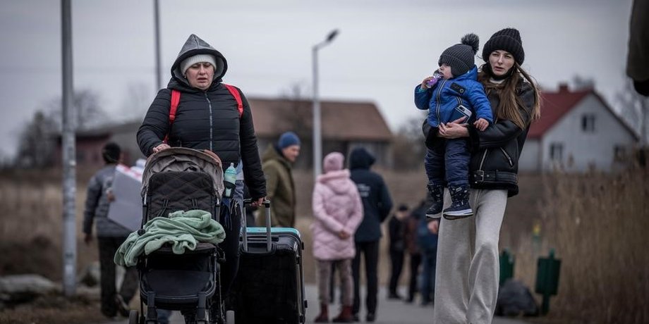 Выплаты украинцам в Польше, украинские беженцы