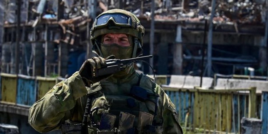 Російські та угорські пропагандисти звинуватили Україну в тому, що вона готує спецоперацію під чужим прапором