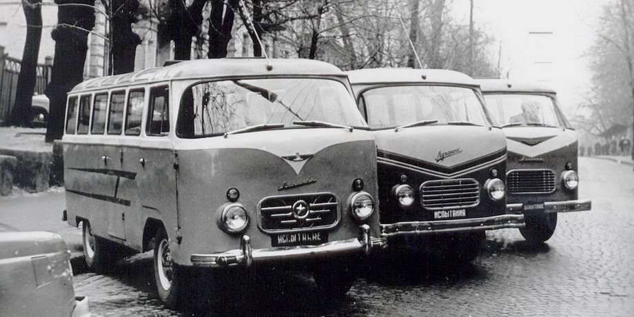 ЛАРЗ-977, РАФ-977 Латвия, РАЗ-977, украинский автобус, украинский микроавтобус, украинский минивэн