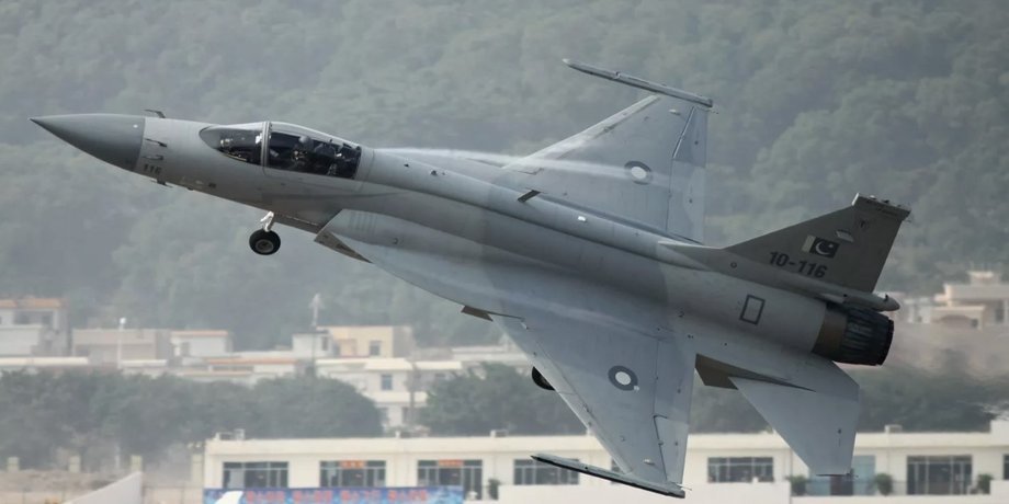 винищувач JF-17 Block 3