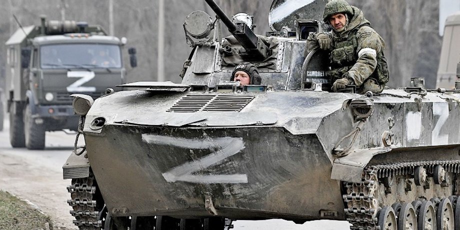 символи Z та V, літери Z та V, військова техніка, окупанти росія
