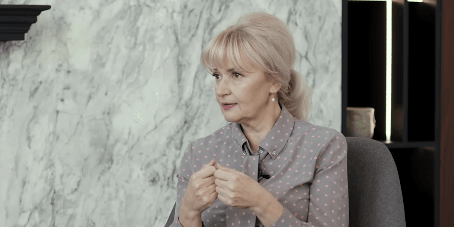 Ирина Фарион, языковед, языковой скандал, задержание студента, Крым, фото