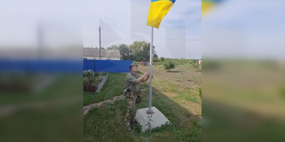 Украинский флаг в селе Лебедевка, курская область, операция в курской области