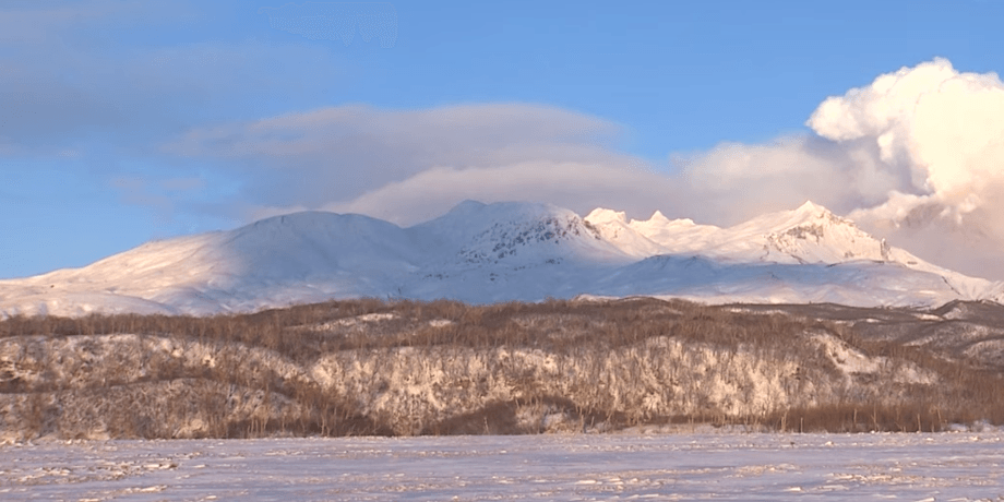 Вулкан, Шивелуч, виверження, Камчатка, фото