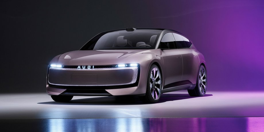 AUDI E, новый AUDI E, электромобиль AUDI, электромобиль AUDI
