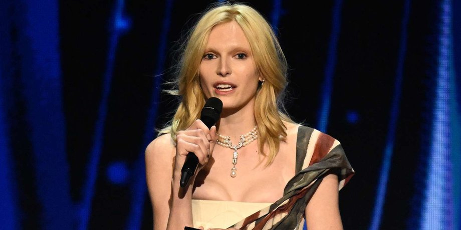 Алекс Консани, модель, модель года, Fashion Awards 2024