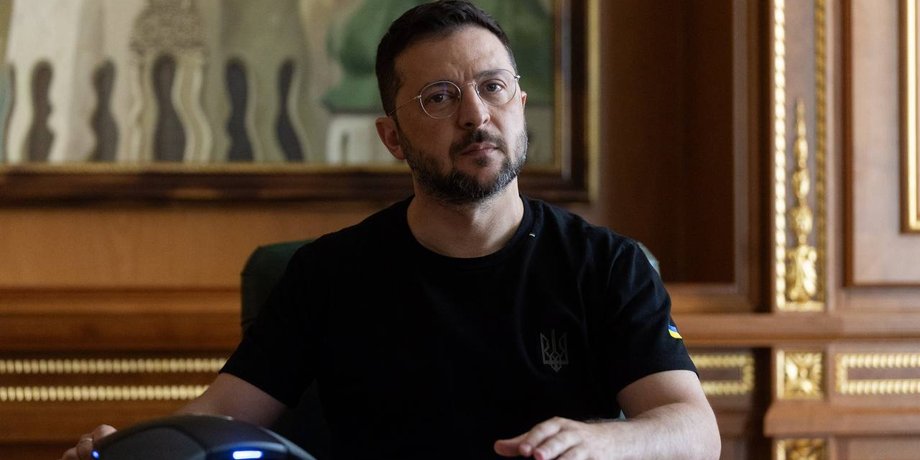 Посадовцям будуть доплачувати за роботу з міжнародними грантами Володимир Зеленський