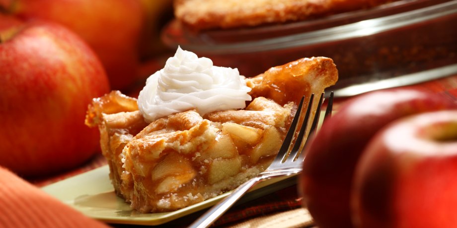 Кремовый пирог с яблоками, пирог с яблоками, яблочный пирог с кремом