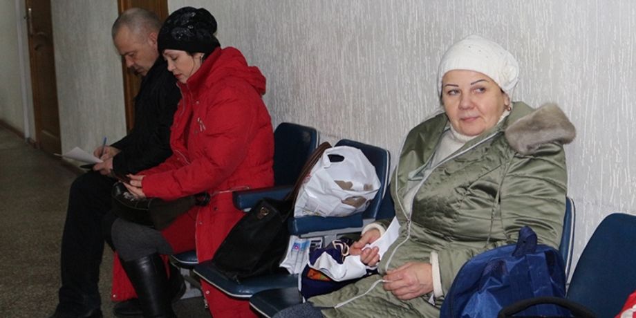 очередь в соцзащиту, проверки переселенцев, проверка адреса ВПЛ, выплаты переселенцам, выплаты ВПЛ отменят