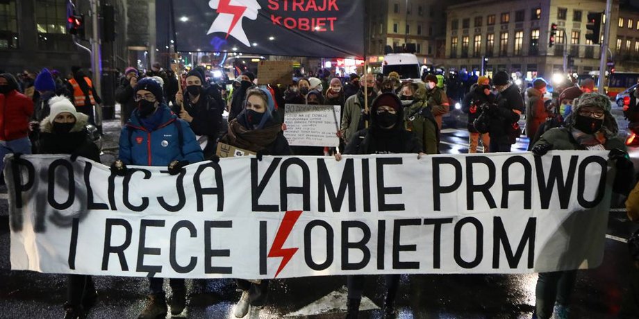 протесты в польше, запрет абортов в польше, протесты в варшаве, протесты, аборты, польша