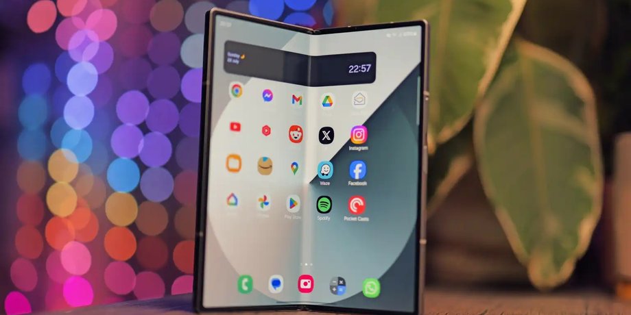 Смартфон Galaxy Z Fold 6