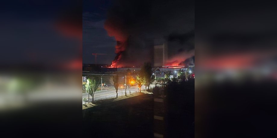 пожежа на ТЦ в Луганську після вибухів 24 вересня