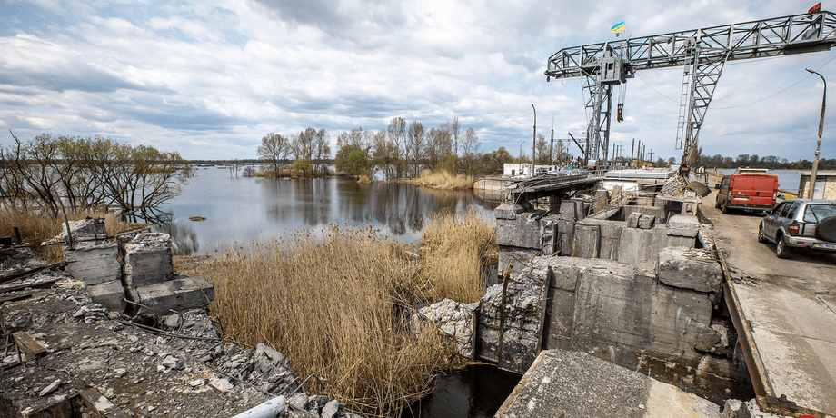 дамба, подрыв дамбы, дамба Киевского водохранилища