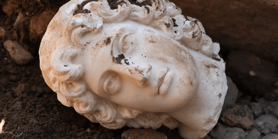 голова, мармур, Туреччина, Александр Македонський, історія, дослідження, театр, місто, мегаполіс, розкопки, вчені, дослідження, археологія, археологи