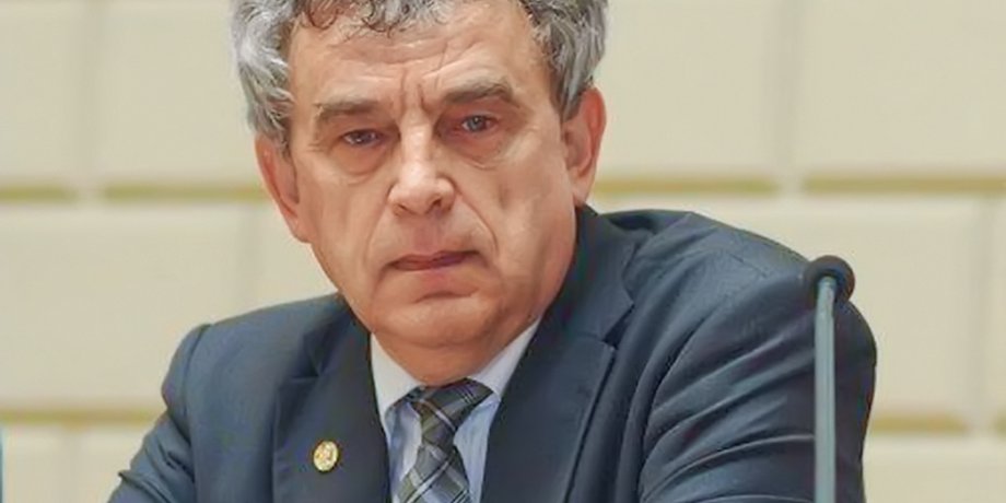 Леонид Яценко