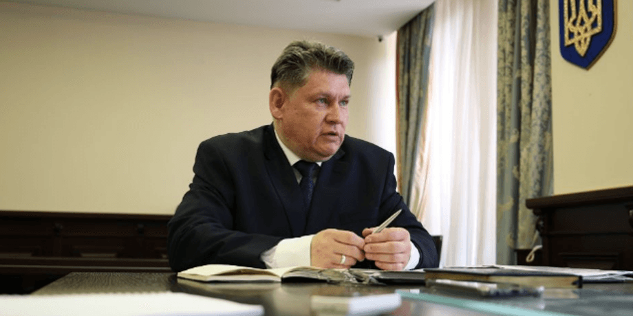 председатель Высшей квалификационной комиссии судей, Роман Игнатов, гражданин России, отставка