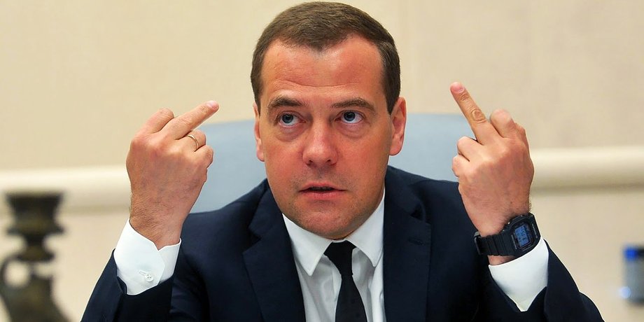 заступник голови Ради безпеки Дмитро Медведєв, Медведєв звинуватив Німеччину, Медведєв відповів Шольцу, удари по енергооб'єктах, дрони-камікадзе