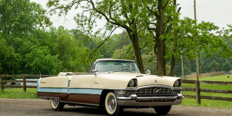 Кабриолет Packard Carribean 1956 года