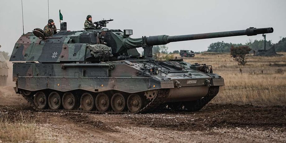 постачання pzh 2000 Україна