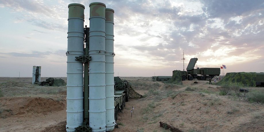 Зенітно-ракетний комплекс росіян С-400