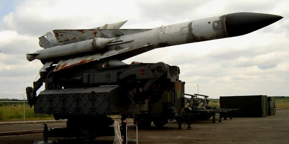 зенитный комплекс С-200