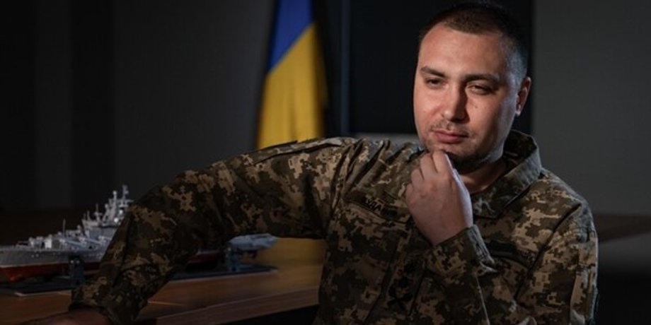 Кирилл Буданов в кабинете