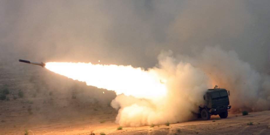 Залп системи система M142 HIMARS, хімарси, хаймарси,