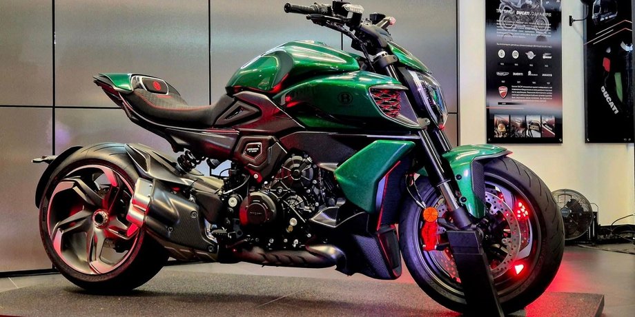 Ducati Diavel, Ducati Diavel V4, Ducati Diavel для Bentley