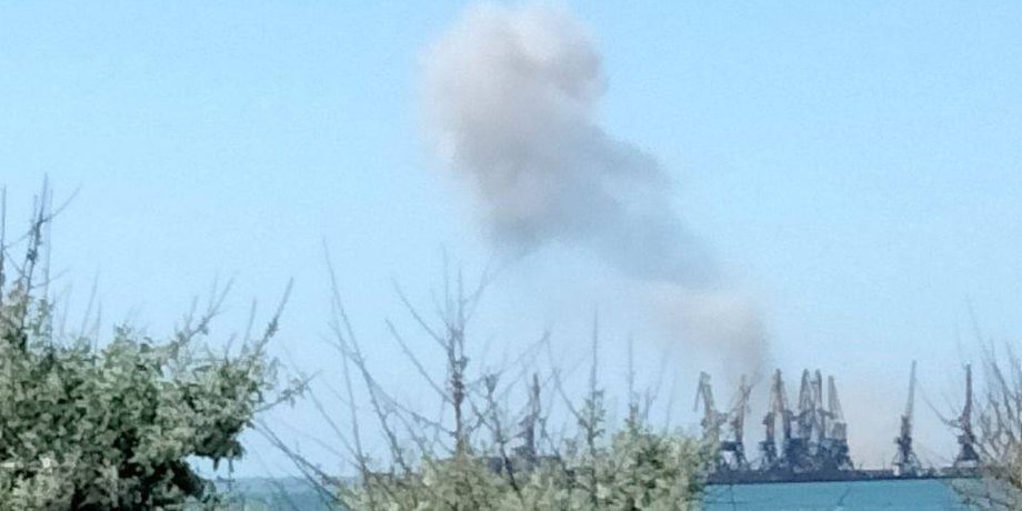 взрыв в порту Бердянска, разминирование бердянского порта, взрывы в Бердянске