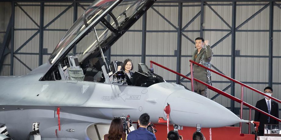модернизация  F-16 в тайване